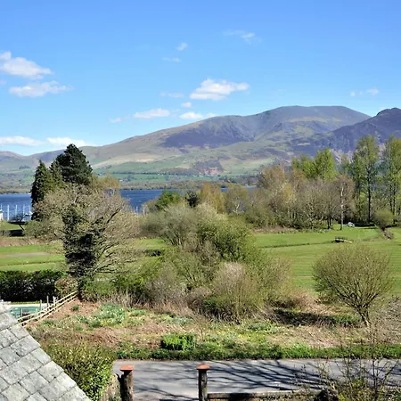 4 Bed In Bassenthwaite 91210 *