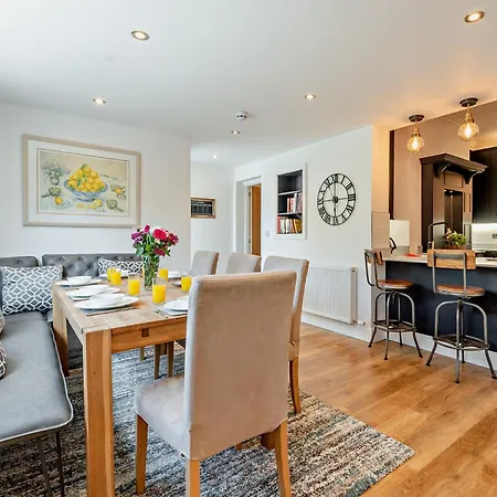 Dom wakacyjny 4 Bed In Bassenthwaite 91210 *